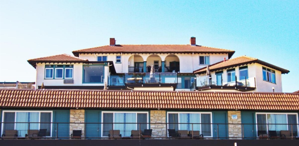 Casablanca Inn on The Beach Image 11