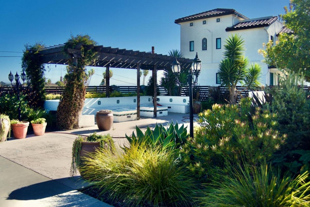 Casablanca Inn on The Beach Image 12