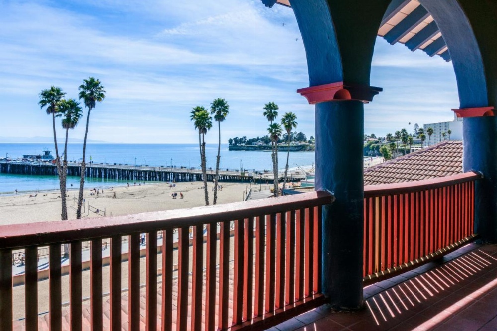 Casablanca Inn on The Beach Image 15